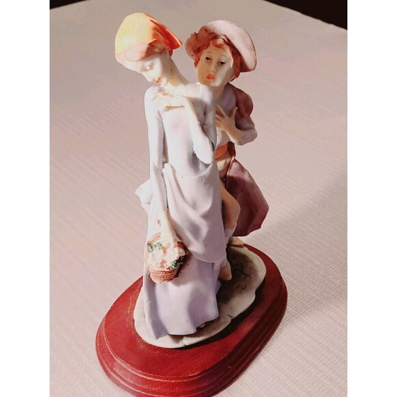 Giuseppe Armani figurines collectibles rare 10" Courting The Maiden - Picture 2 of 10